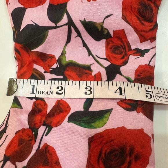 Thigh High Rose Print Boots. 4.5”L Heel. 9”W at the top. 5”W at ankle. Size 6 - Picture 4 of 7